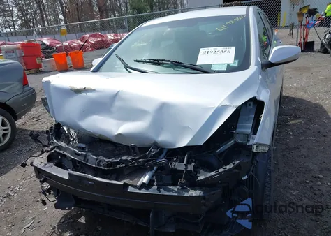 2013 Hyundai Elantra Gt from USA, damaged, VIN KMHD35LEXDU126664